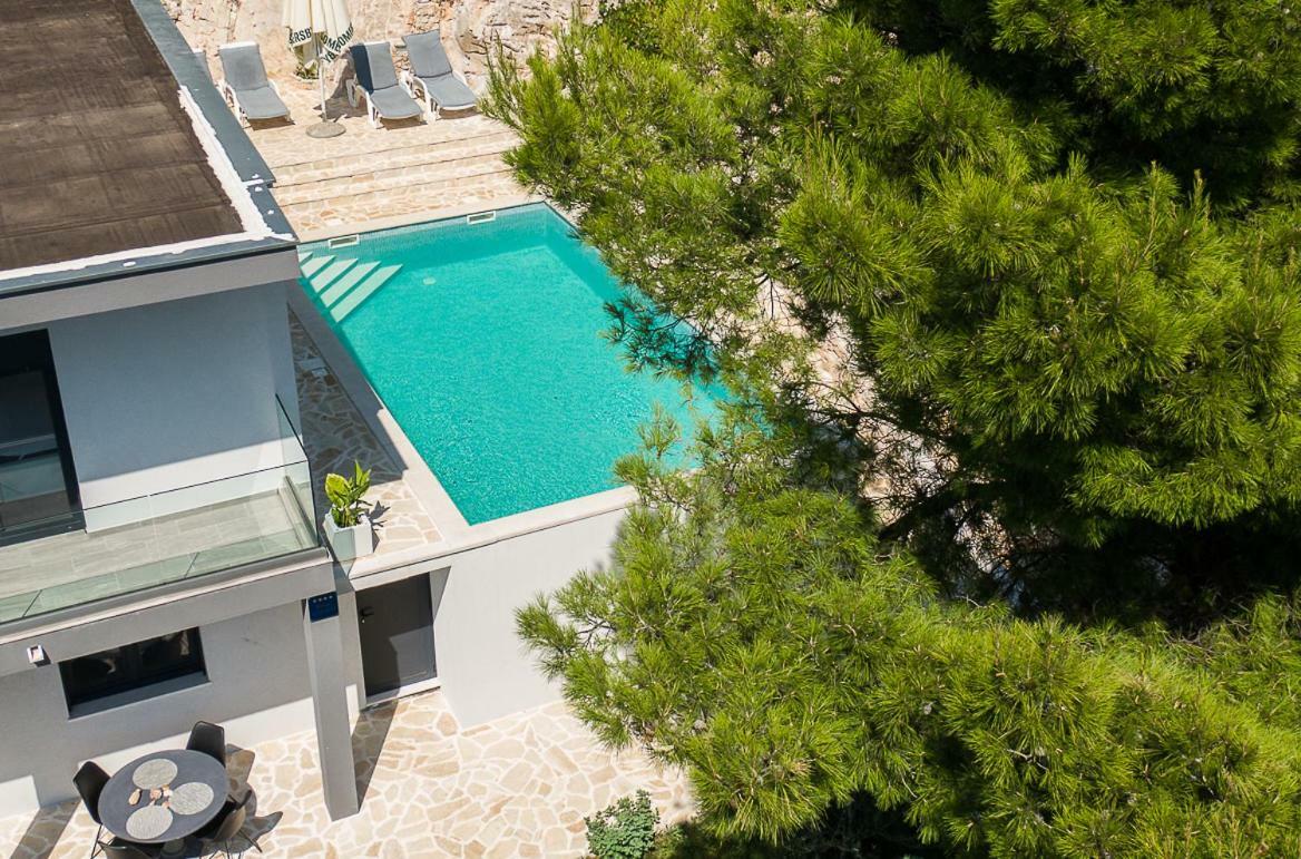 Villa Regina With Heated Pool And Sea View Маріна Екстер'єр фото